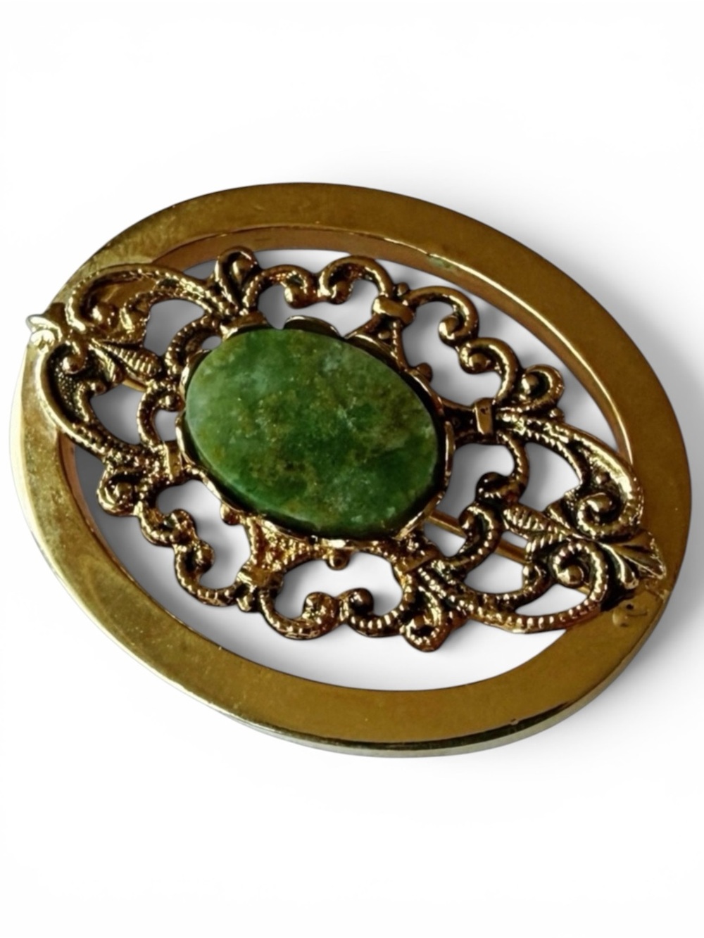 Vtg Gold‑Tone Filigree Brooch, Green Nephrite Jade-Look Cabochon Mid-Century Pin - Picture 8 of 14